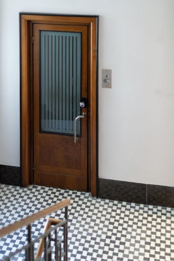Vis A Vis Apartments Triest Exterior foto