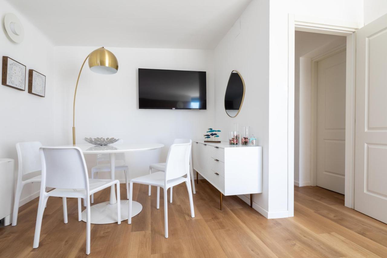 Vis A Vis Apartments Triest Exterior foto
